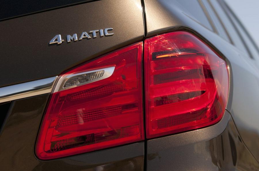  Mercedes-Benz GL450 2013 года  (фото 29 из 33)